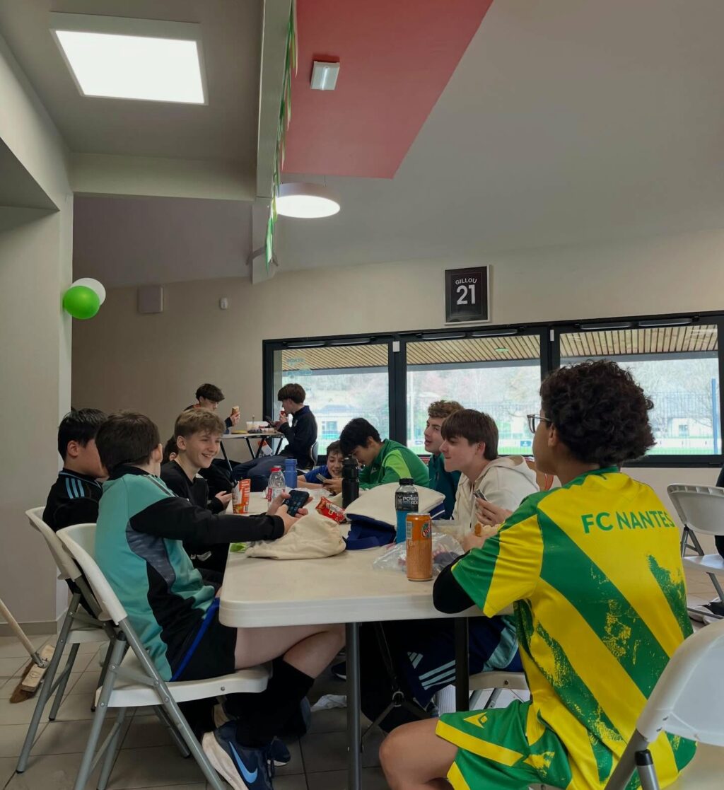 Instagram post from usdonzenac. This post is in position 1.