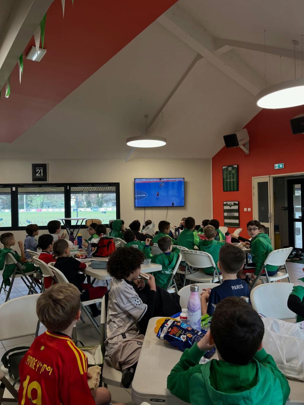 Instagram post from usdonzenac. This post is in position 3.