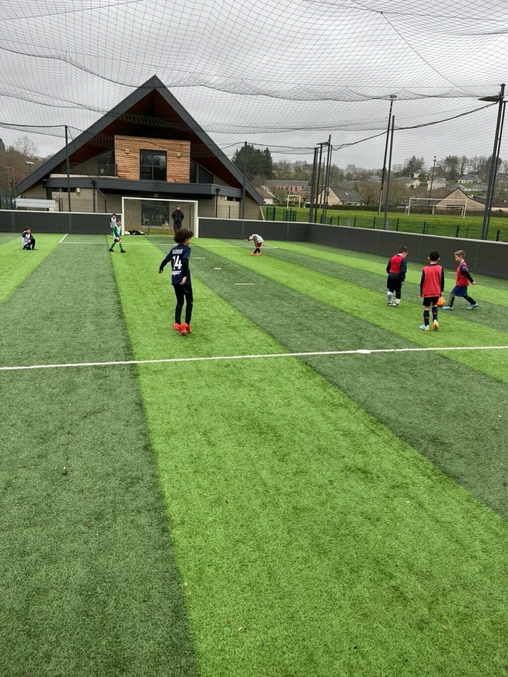 Instagram post from usdonzenac. This post is in position 8.