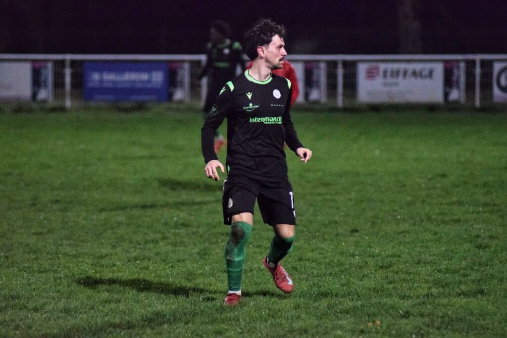 Instagram post from usdonzenac. This post is in position 8.