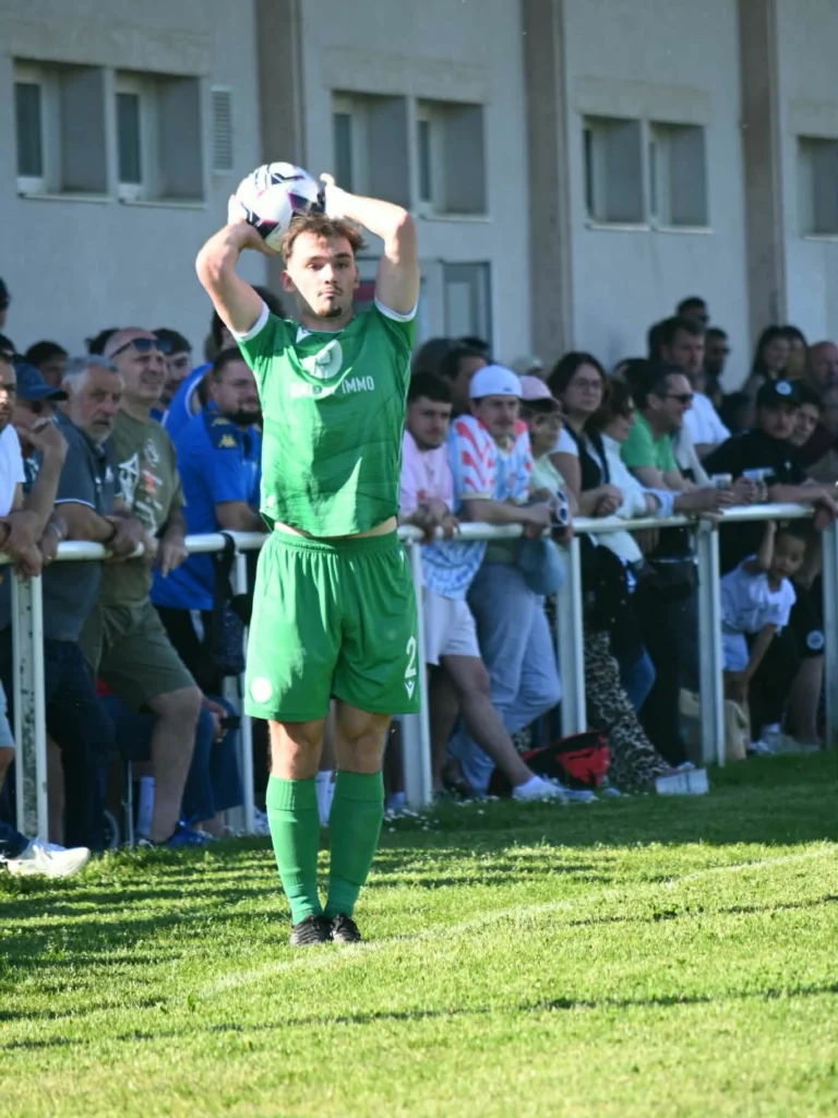 Instagram post from usdonzenac. This post is in position 4.