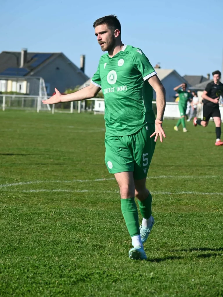 Instagram post from usdonzenac. This post is in position 11.