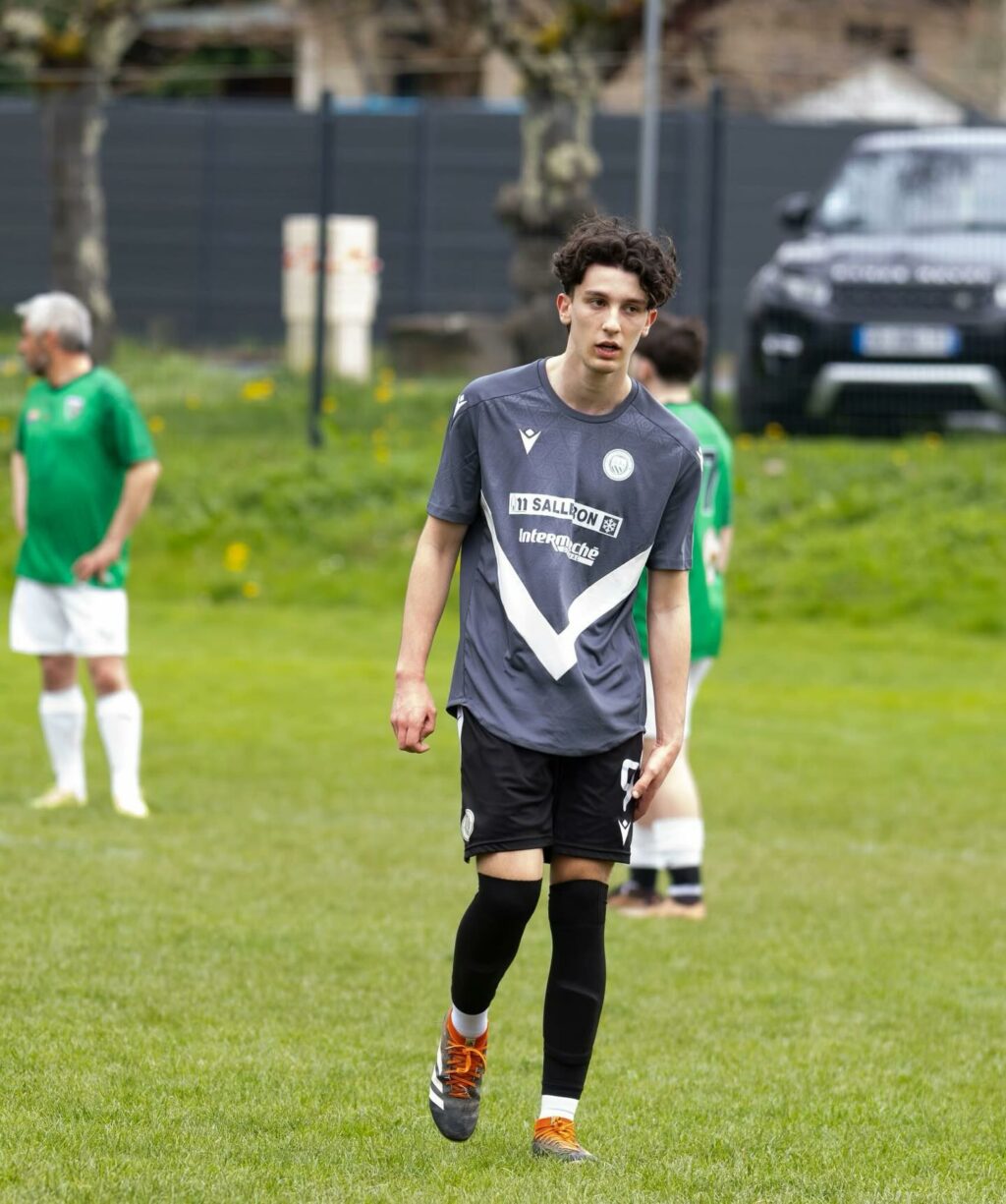 Instagram post from usdonzenac. This post is in position 6.