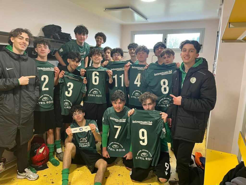 Instagram post from usdonzenac. This post is in position 0.