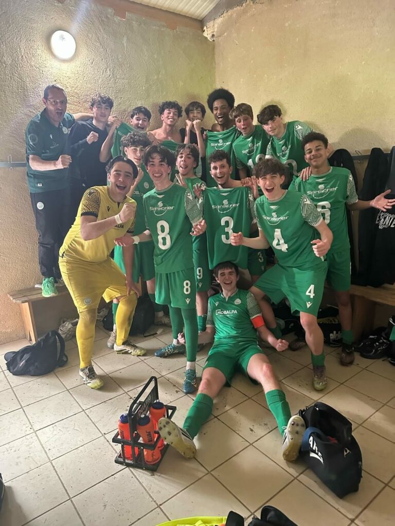 Instagram post from usdonzenac. This post is in position 3.